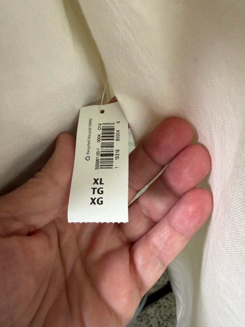 Old Navy Classic White Women's Denim Jacket - Lightweight Button-Up - Picture 5 of 7